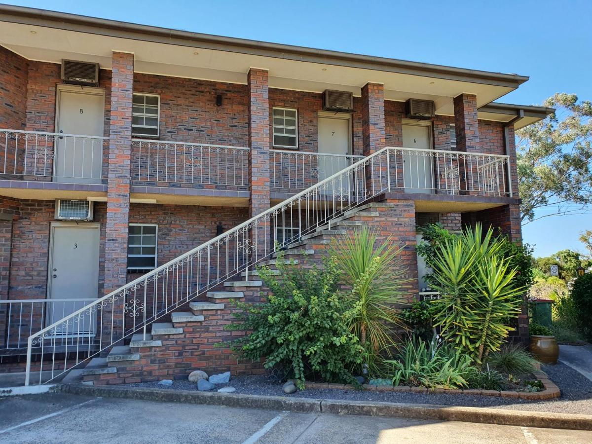 Motel Margeurita Queanbeyan Exterior photo