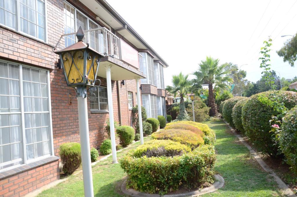Motel Margeurita Queanbeyan Exterior photo